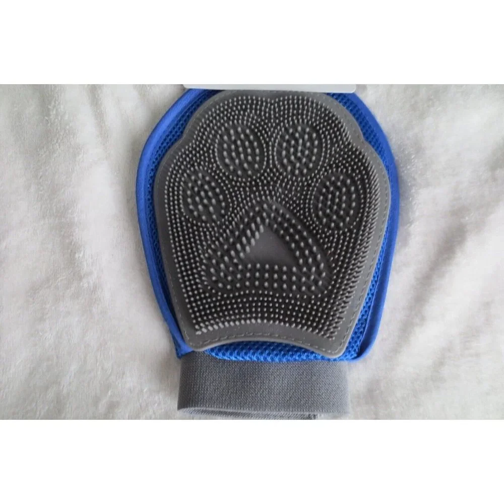 Grooming Glove For all Coats Dogs Bathing - Picture 7 of 8